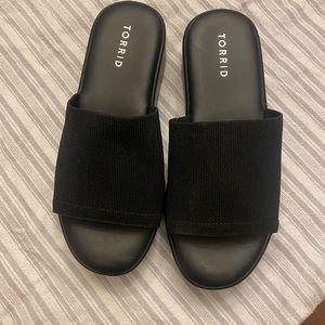 Torrid Black Mules size 7.5 W new never worn.